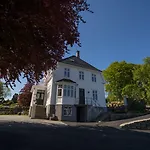 Bekkjarvik Gjestgiveri Hotel