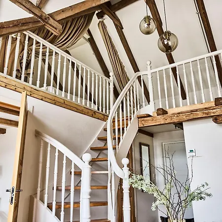 Bekkjarvik Gjestgiveri Hotel 3*