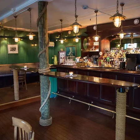 Bekkjarvik Gjestgiveri 3*