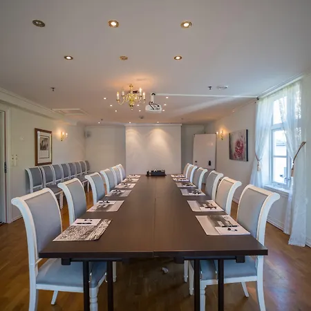 Bekkjarvik Gjestgiveri Hotell 3*