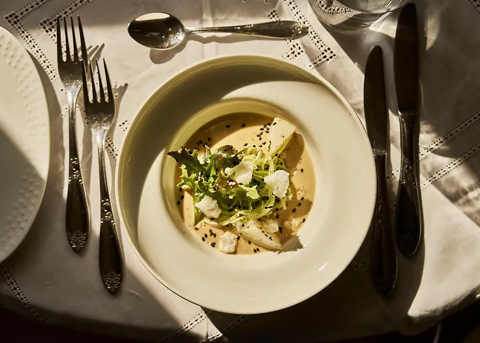 מלון Bekkjarvik Gjestgiveri 3*