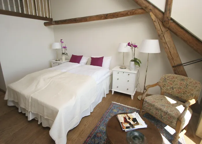 מלון Bekkjarvik Gjestgiveri