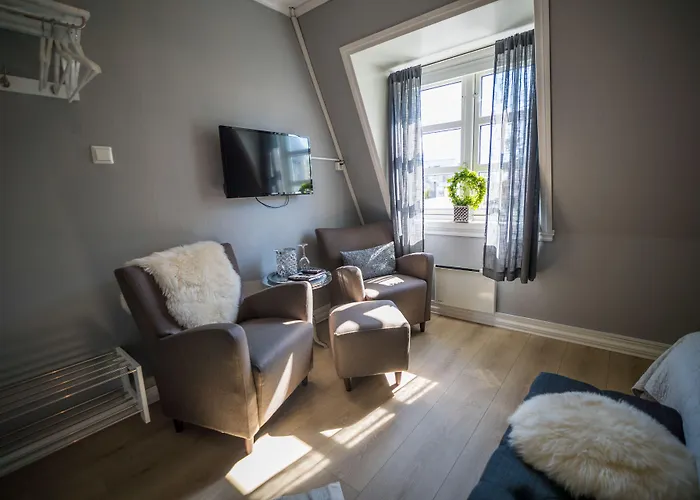 מלון Bekkjarvik Gjestgiveri 3*