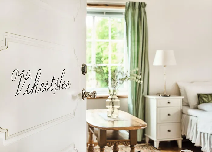 Bekkjarvik Gjestgiveri מלון 3*